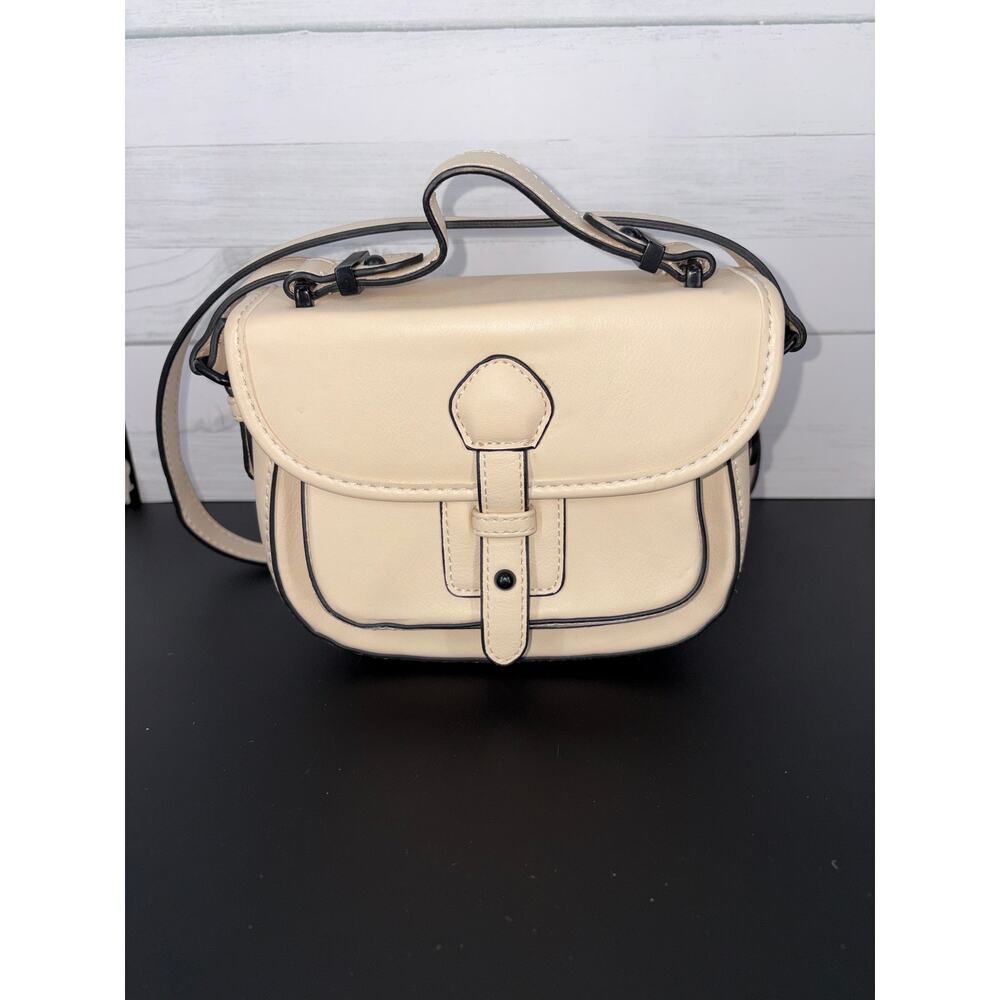 NWOT Women’s Foerver 21 Crossbody Bag